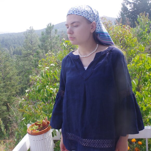 Ladies 100% Linen Blouse Navy Color - Picture 7 of 10